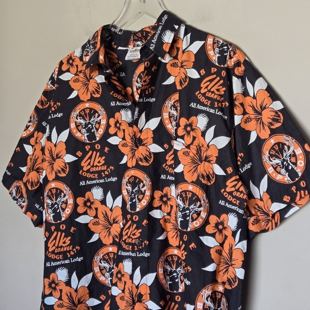 Sun Dog X Elks Lodge Men's Button Down Hawaiian Resortwear Camp Shirt Size M
